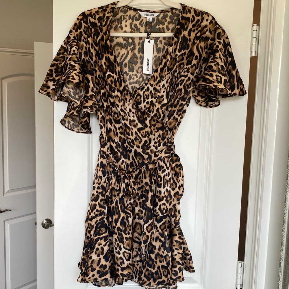Brand New BB Dakota Feline Myself Wrap Dress size S